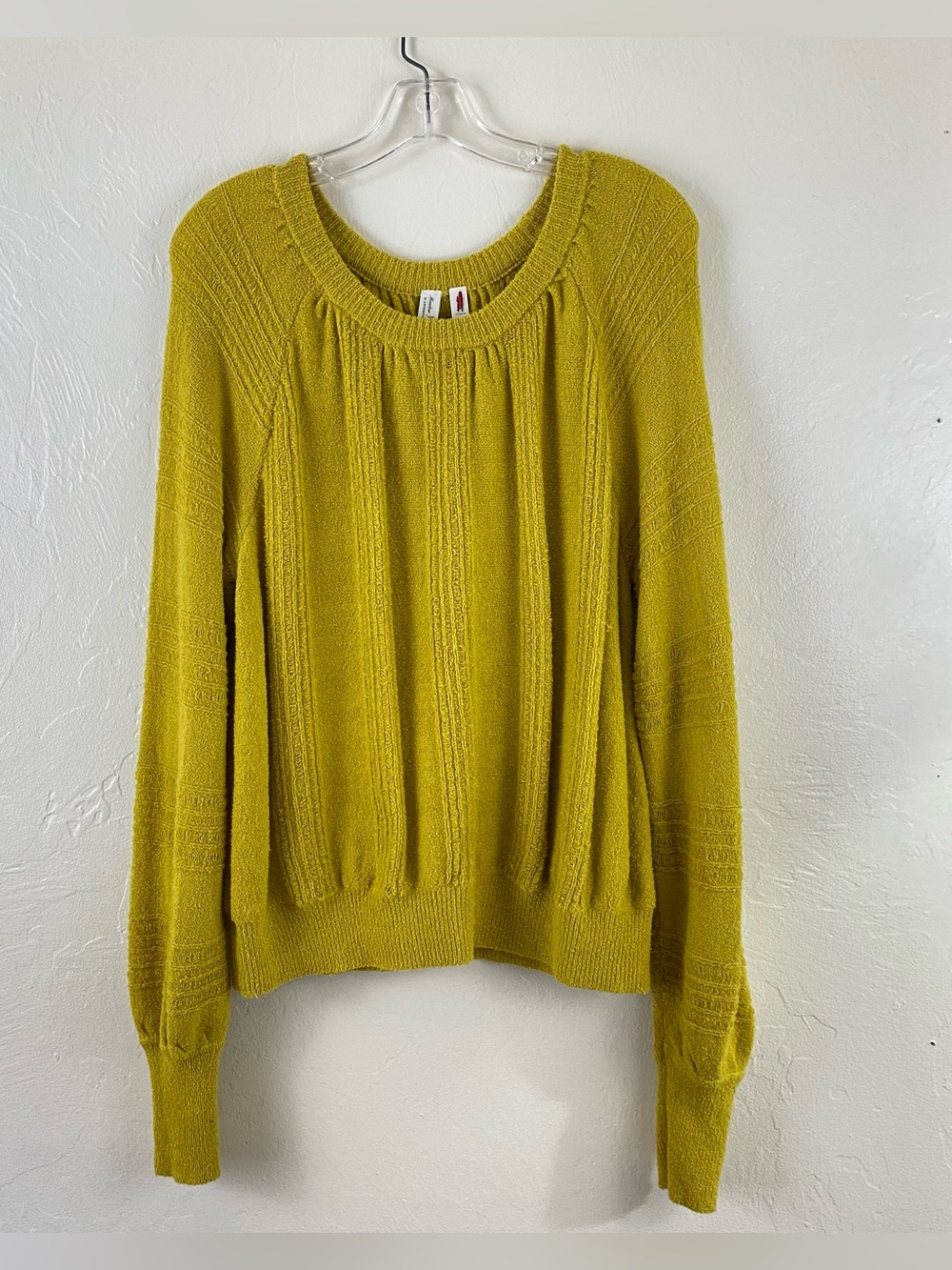 Anthropologie Meadow Rue Size Medium Mustard Yellow Scoop Neck Pullover Sweater